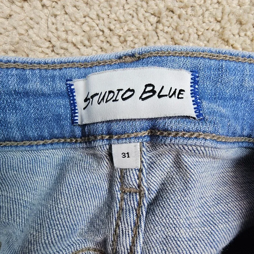 Studio Blue Light Wash Distressed Skinny Jeans Women’s Size 31 Y2K